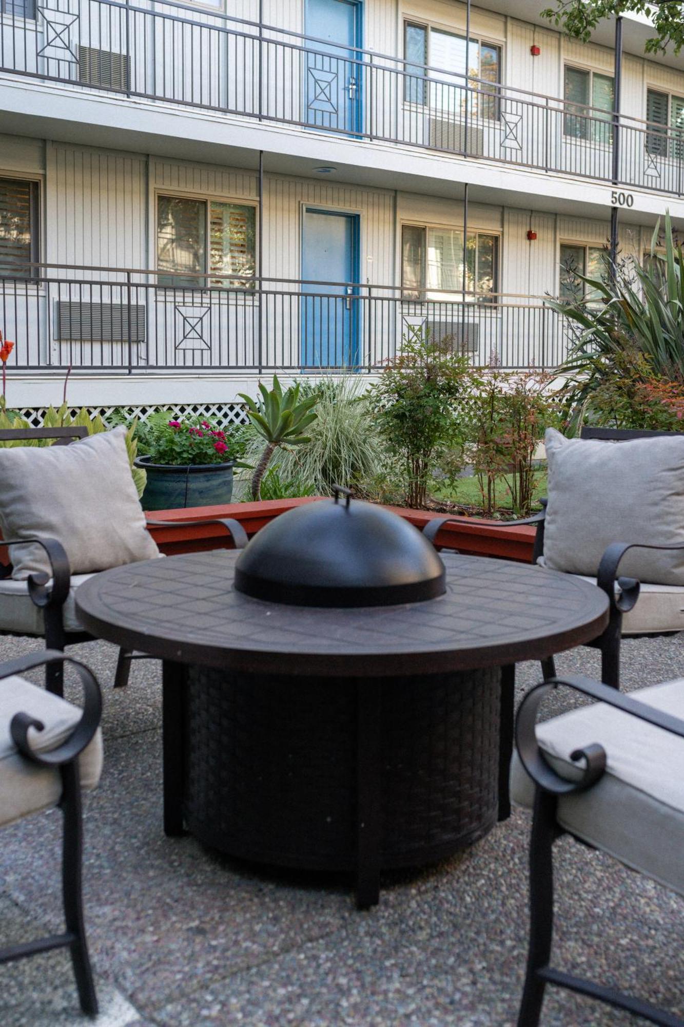 Marin Suites Hotel Корте Мадера Екстериор снимка