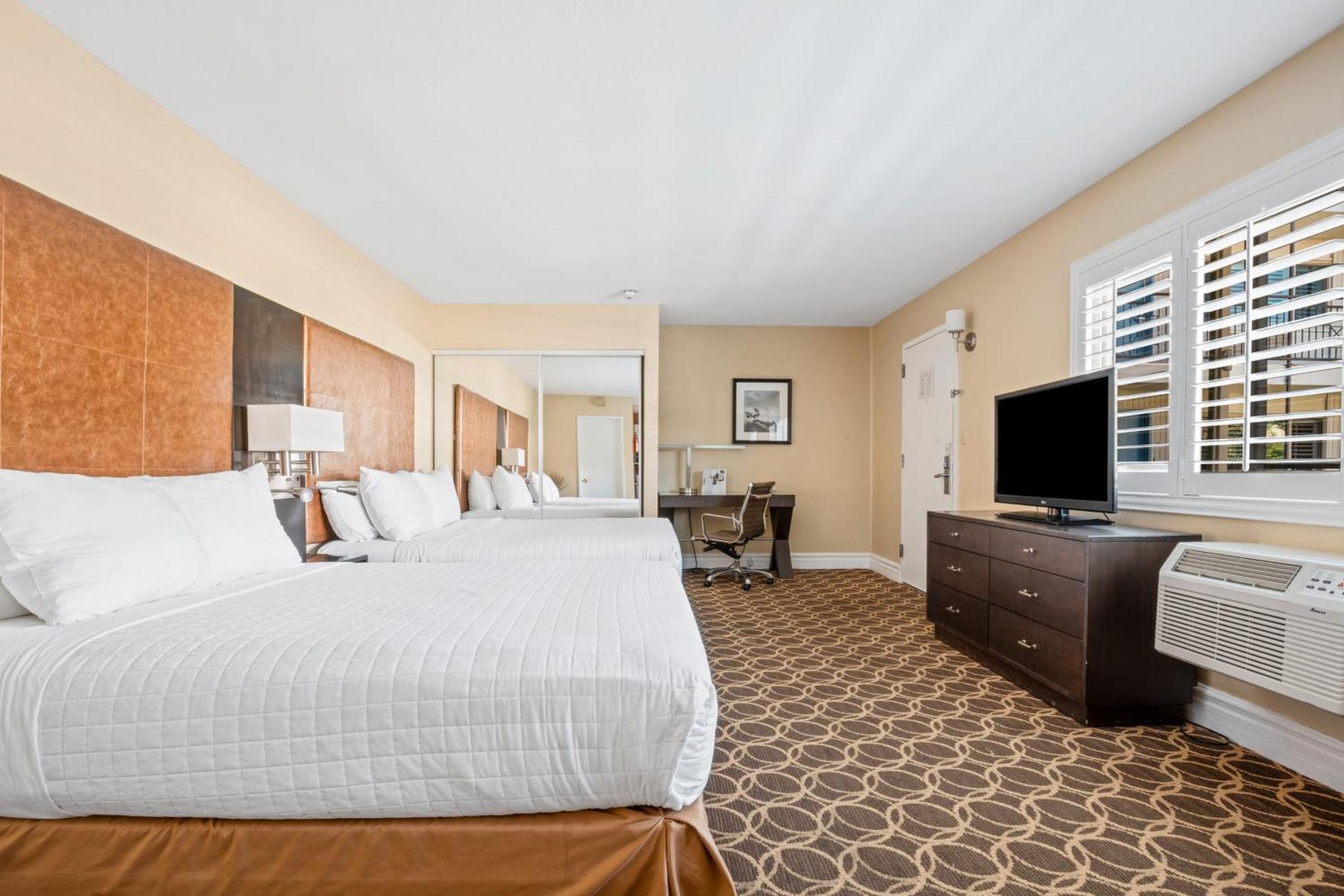 Marin Suites Hotel Корте Мадера Екстериор снимка