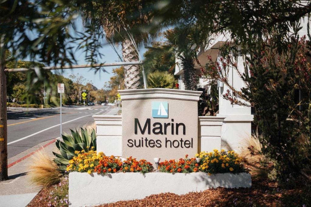 Marin Suites Hotel Корте Мадера Екстериор снимка